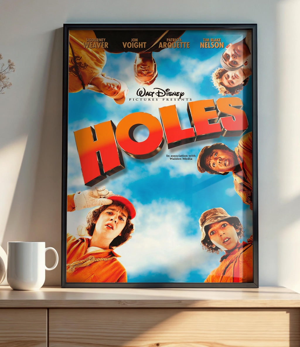 Holes' (2018) A - POSTER