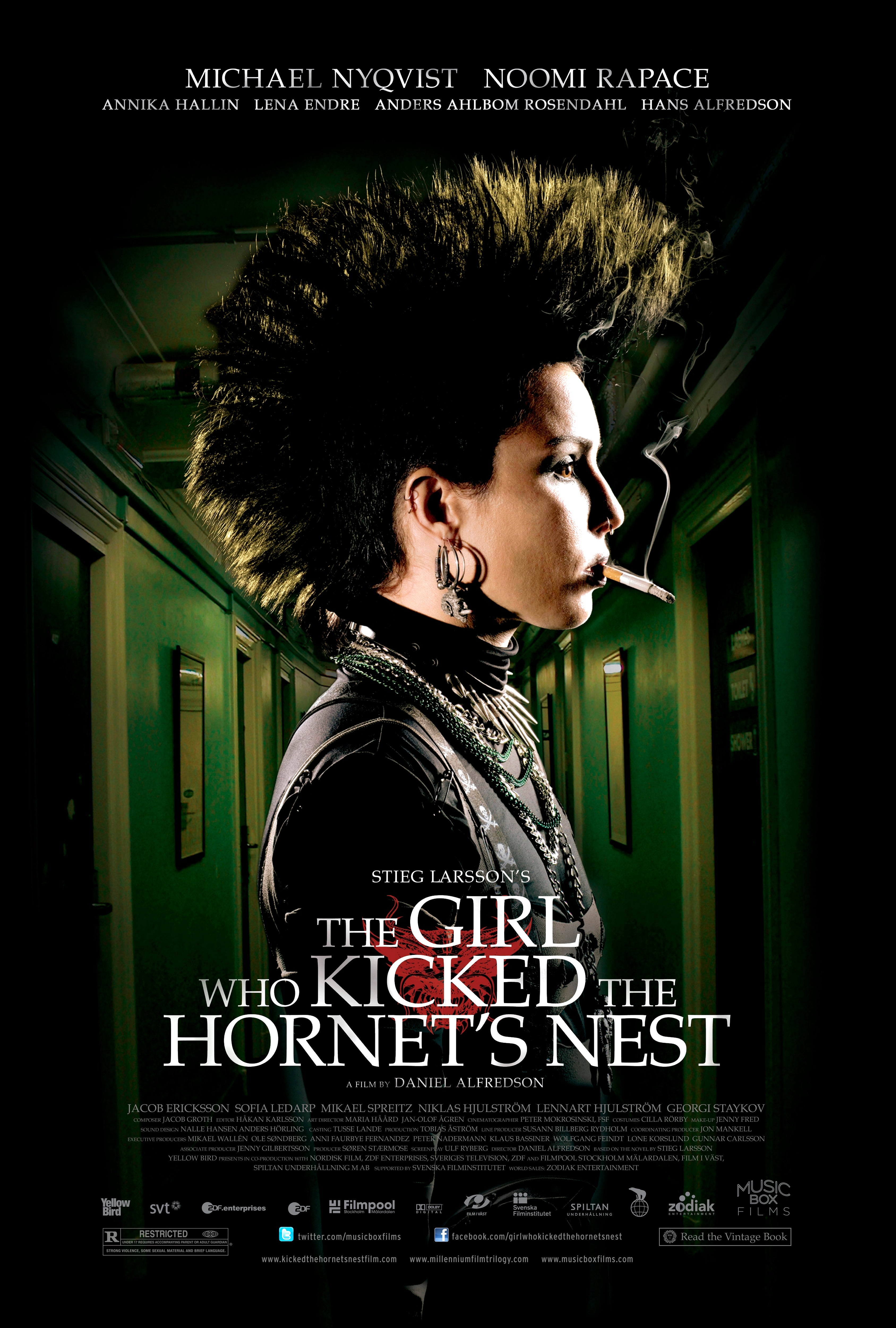 The Girl Who Kicked the Hornet's Nest (2009) A - POSTER