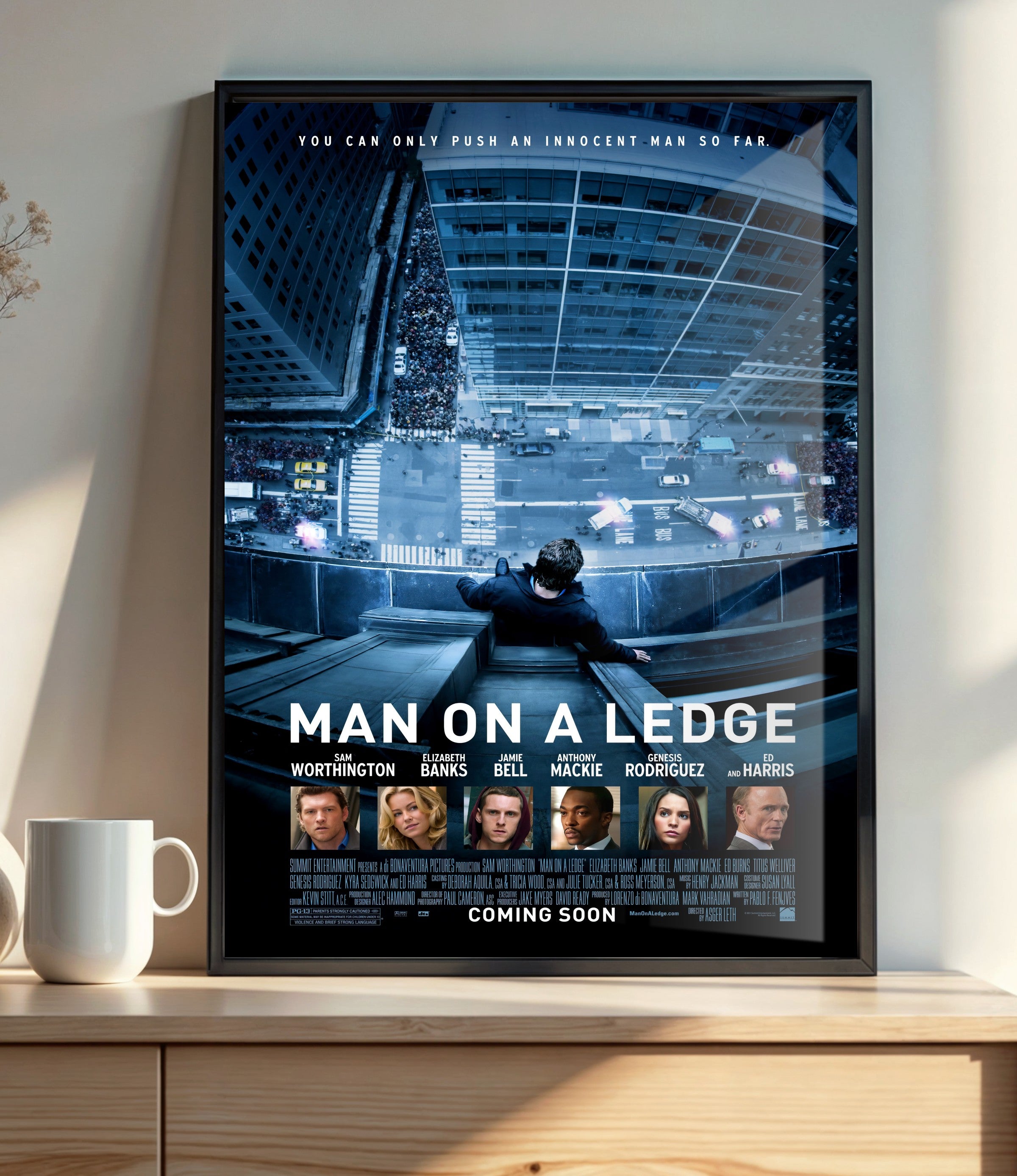 Man on a Ledge (2012)